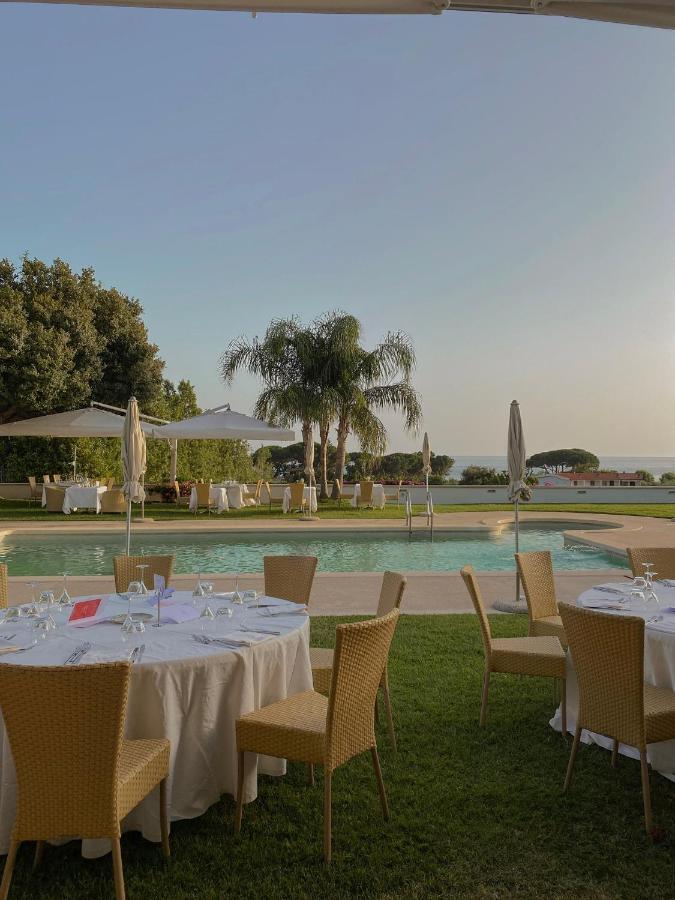 Grotta Di Tiberio 4*